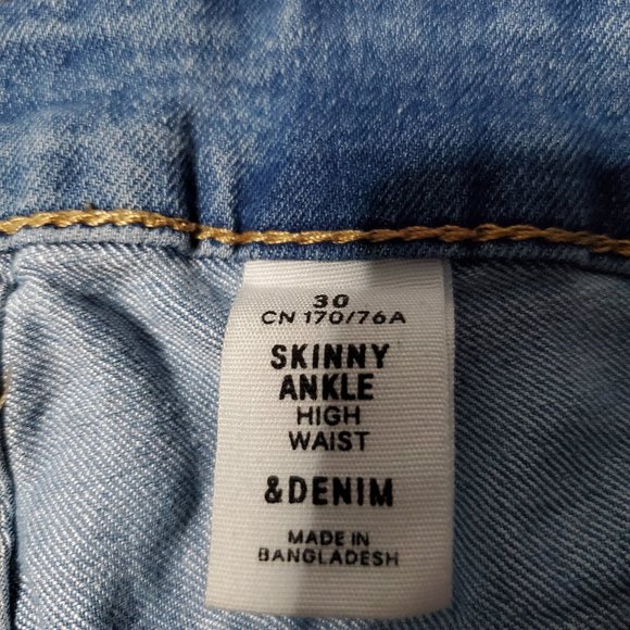H&M Skinny Ankle Black & Blue Jeans Bundle, 30W - Picture 9 of 10